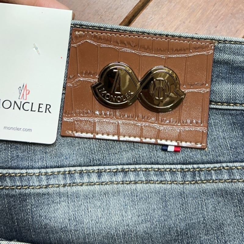 Moncler Jeans